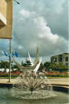 brunnen.jpg (45989 Byte)