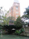 Rotation of Resize of IMG_2893.JPG (71092 Byte)